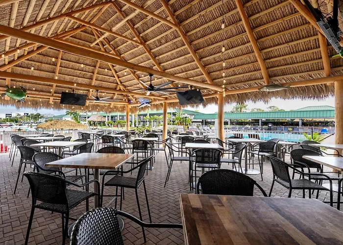 Ramada By Wyndham Sarasota Waterfront