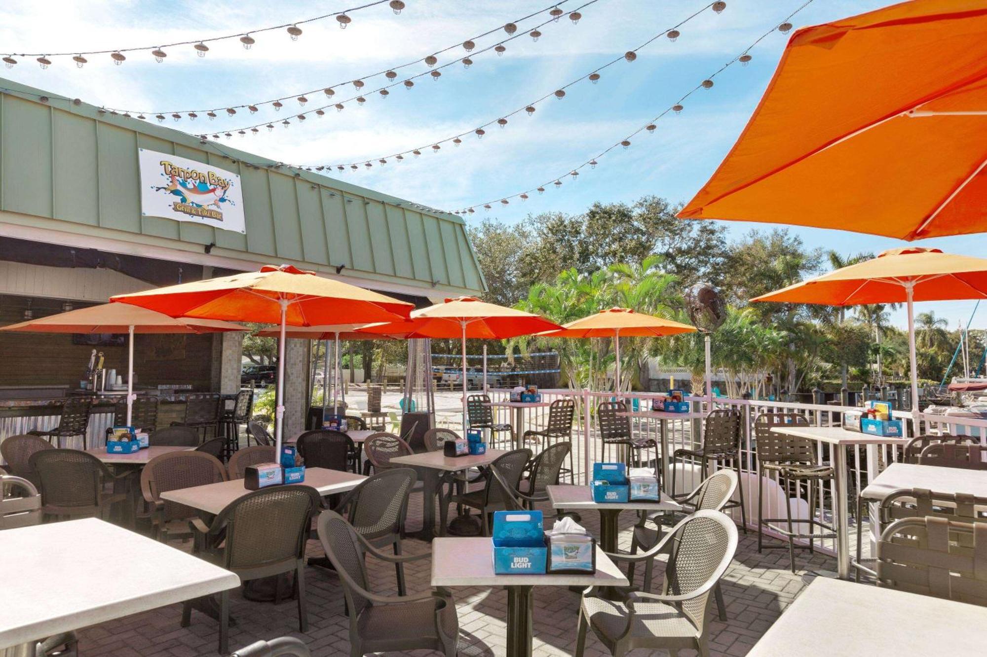 Ramada By Wyndham Sarasota Waterfront Hotel