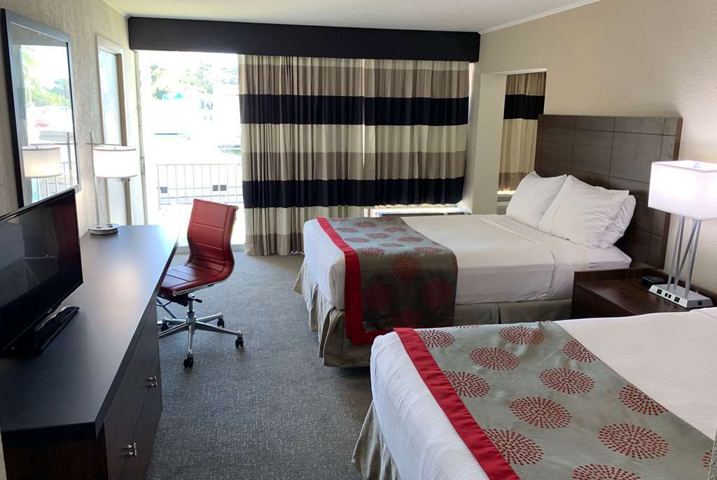 Ramada By Wyndham Sarasota Waterfront South Bradenton