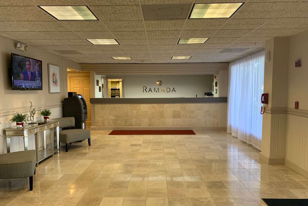Ramada By Wyndham Sarasota Waterfront South Bradenton